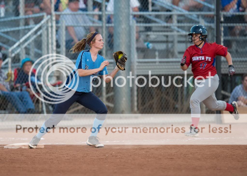 IMAGE: http://i889.photobucket.com/albums/ac91/MARK_9328/2014%20Canon%20Forums/Kansas%204A%20Div%20II%20State%20Softball/MSWX7864_zps771e32dd.jpg