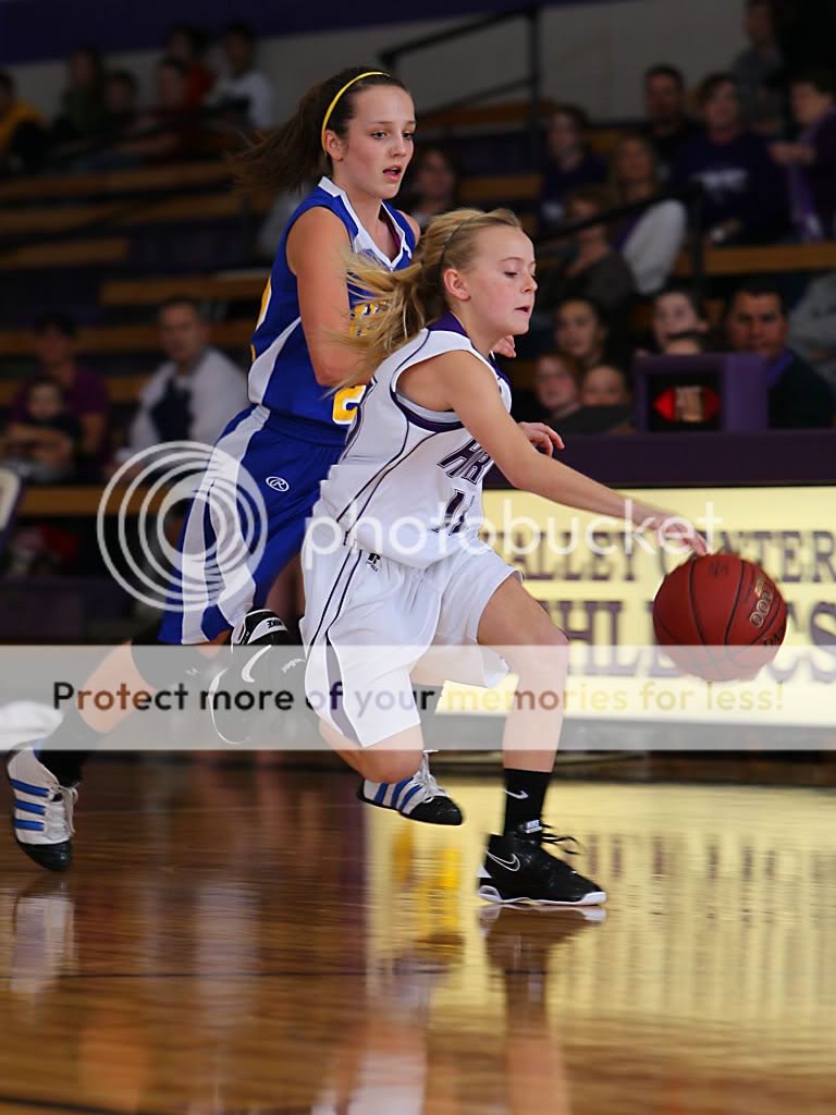 IMAGE: http://i889.photobucket.com/albums/ac91/MARK_9328/Canon%20Forums/2011-2012%20VCMS%20Girls%20Basketball/MWIV0593.jpg