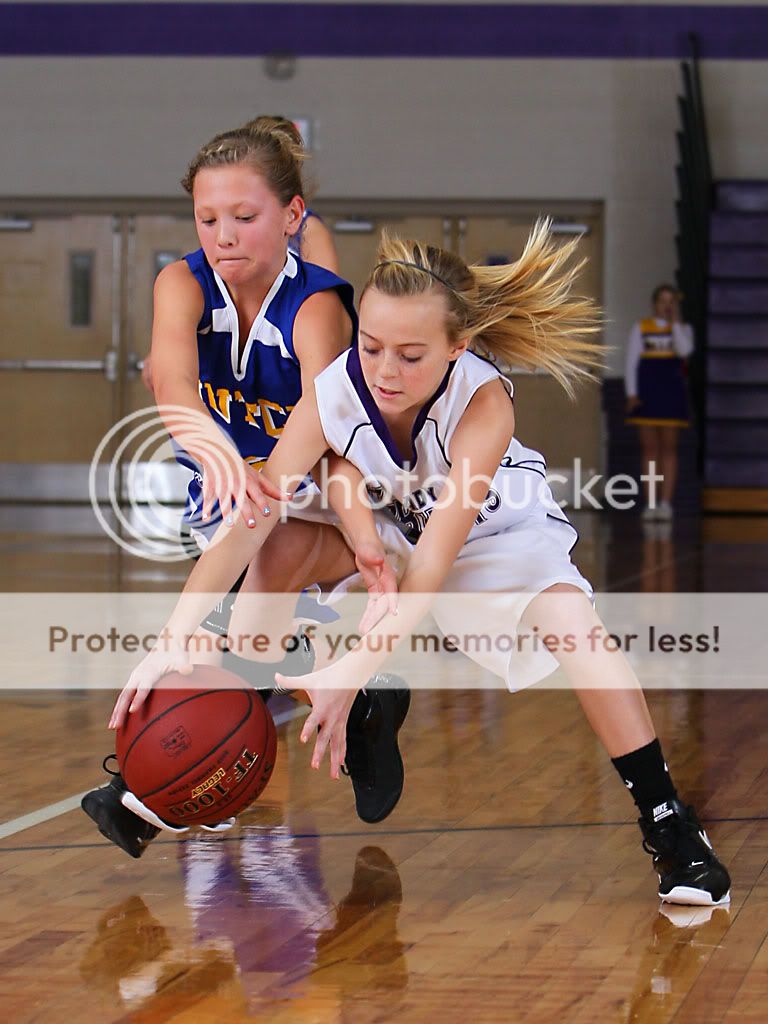 IMAGE: http://i889.photobucket.com/albums/ac91/MARK_9328/Canon%20Forums/2011-2012%20VCMS%20Girls%20Basketball/MWIV0599.jpg