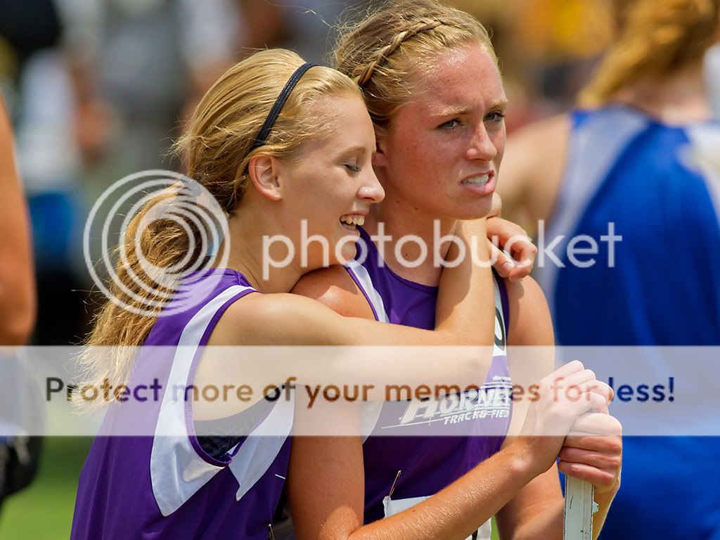 IMAGE: http://i889.photobucket.com/albums/ac91/MARK_9328/Canon%20Forums/2012%20State%20Track%20Meet/MWIV8567-1.jpg