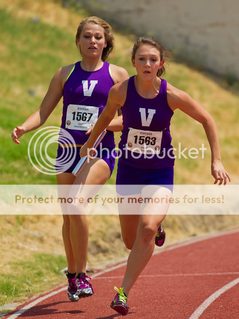 IMAGE: http://i889.photobucket.com/albums/ac91/MARK_9328/Canon%20Forums/2012%20State%20Track%20Meet/MWIV8641.jpg