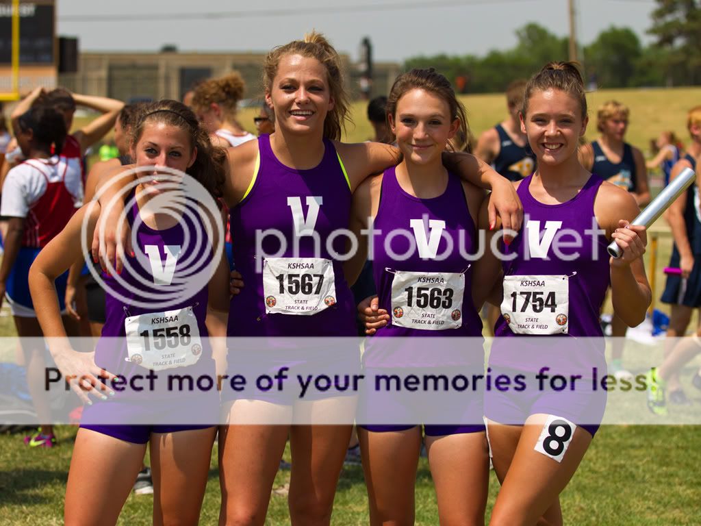 IMAGE: http://i889.photobucket.com/albums/ac91/MARK_9328/Canon%20Forums/2012%20State%20Track%20Meet/MWIV8656.jpg