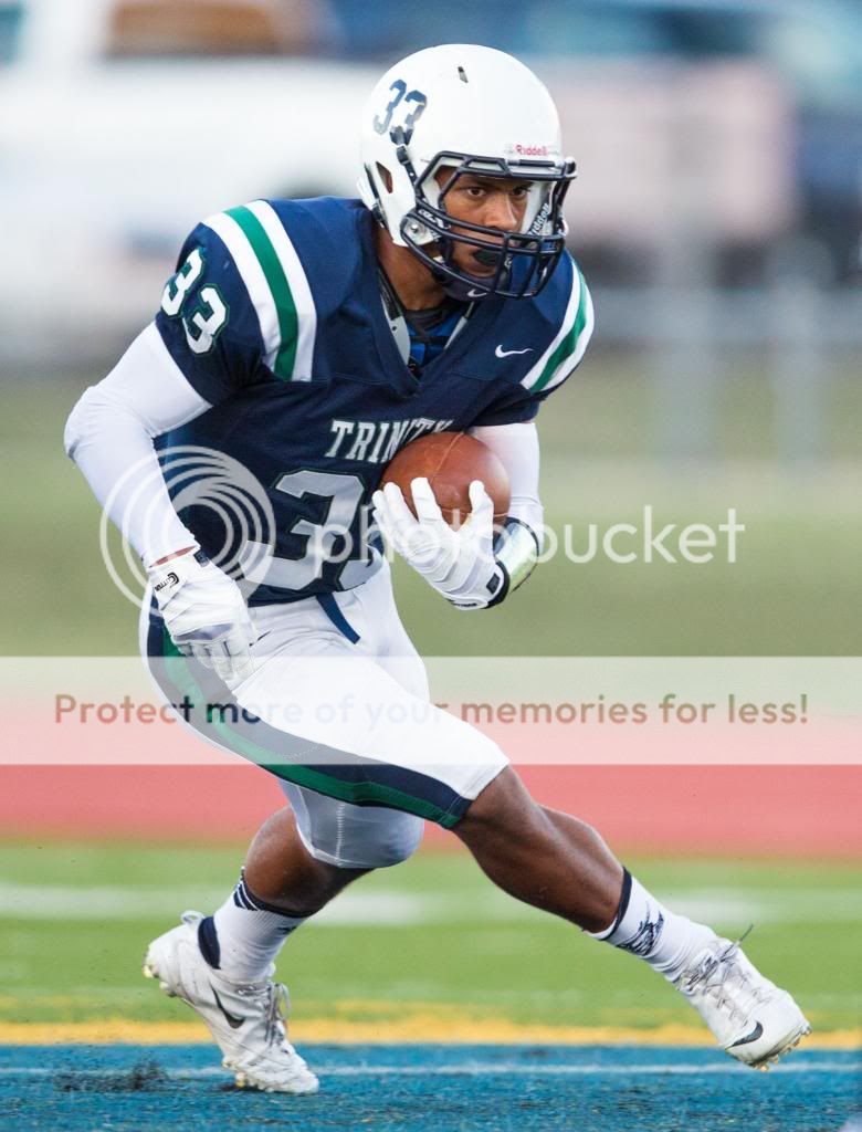 IMAGE: http://i889.photobucket.com/albums/ac91/MARK_9328/Canon%20Forums/2013%20Football%20Cheney%20vs%20Trinity%20Academy/MWIV00112_zps0fb848b9.jpg