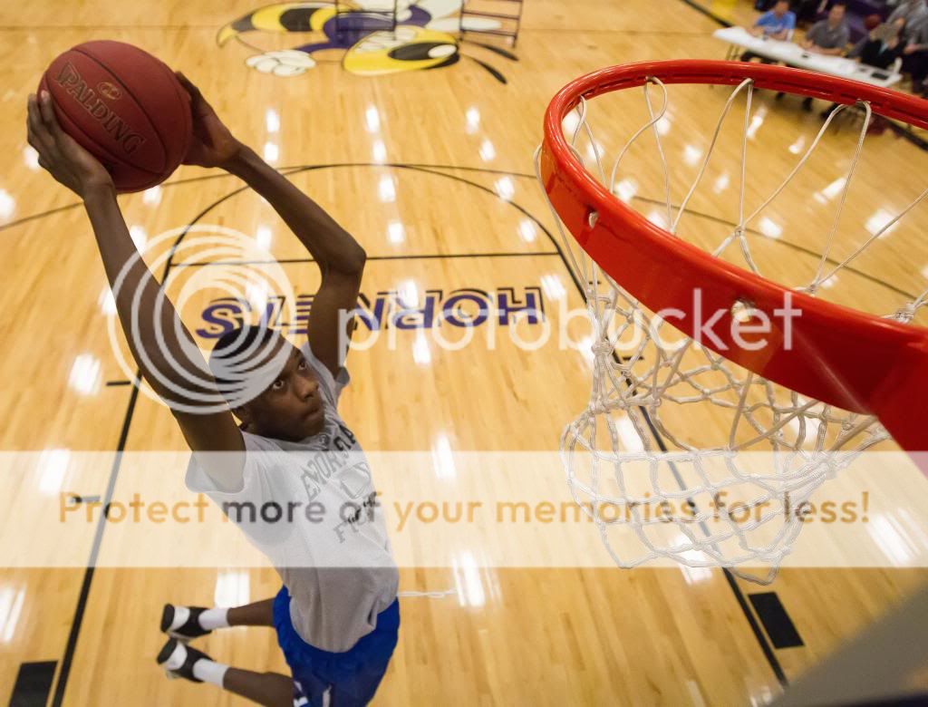 IMAGE: http://i889.photobucket.com/albums/ac91/MARK_9328/Canon%20Forums/2014%20January%20Jam%20Remote%20Project/MWIV6918_zps69ee3ff1.jpg