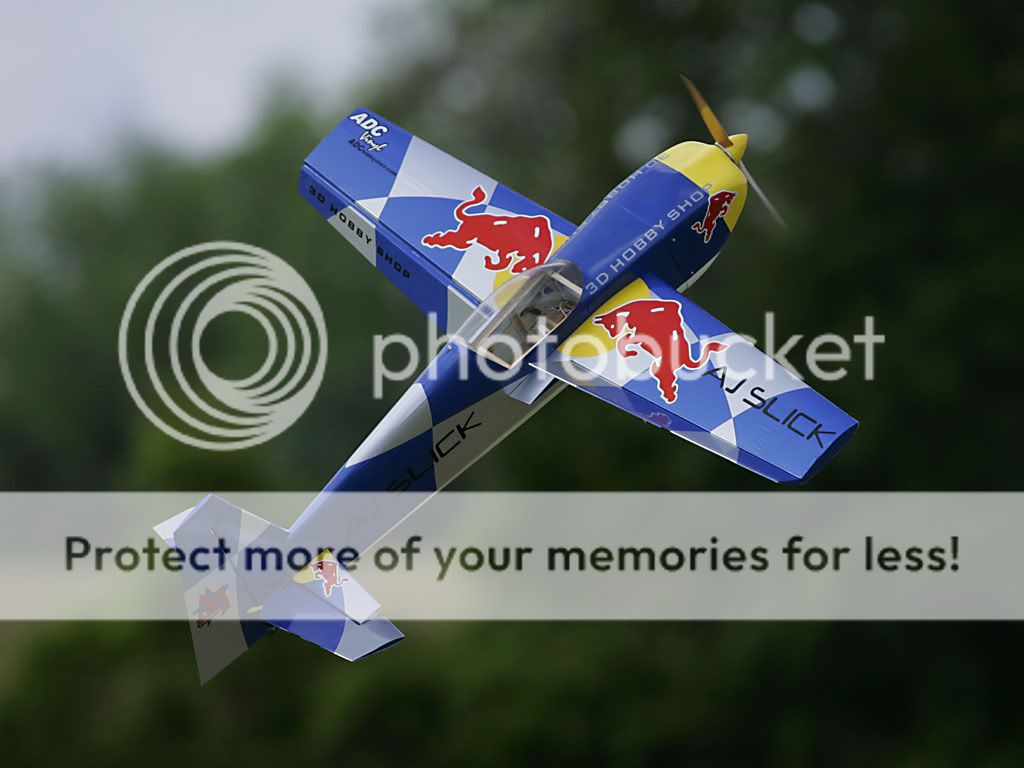 IMAGE: http://i889.photobucket.com/albums/ac91/MARK_9328/Canon%20Forums/RC%20Airplanes/00003728.jpg