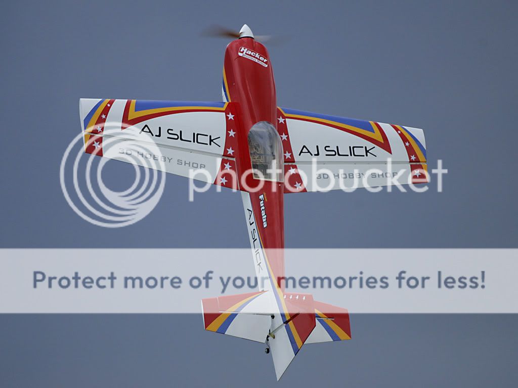 IMAGE: http://i889.photobucket.com/albums/ac91/MARK_9328/Canon%20Forums/RC%20Airplanes/00004665.jpg