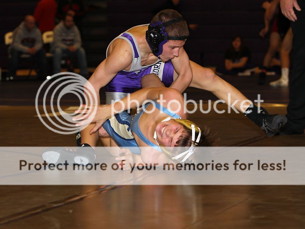 IMAGE: http://i889.photobucket.com/albums/ac91/MARK_9328/Canon%20Forums/VCHS%20Duals/MWIV9709-1.jpg