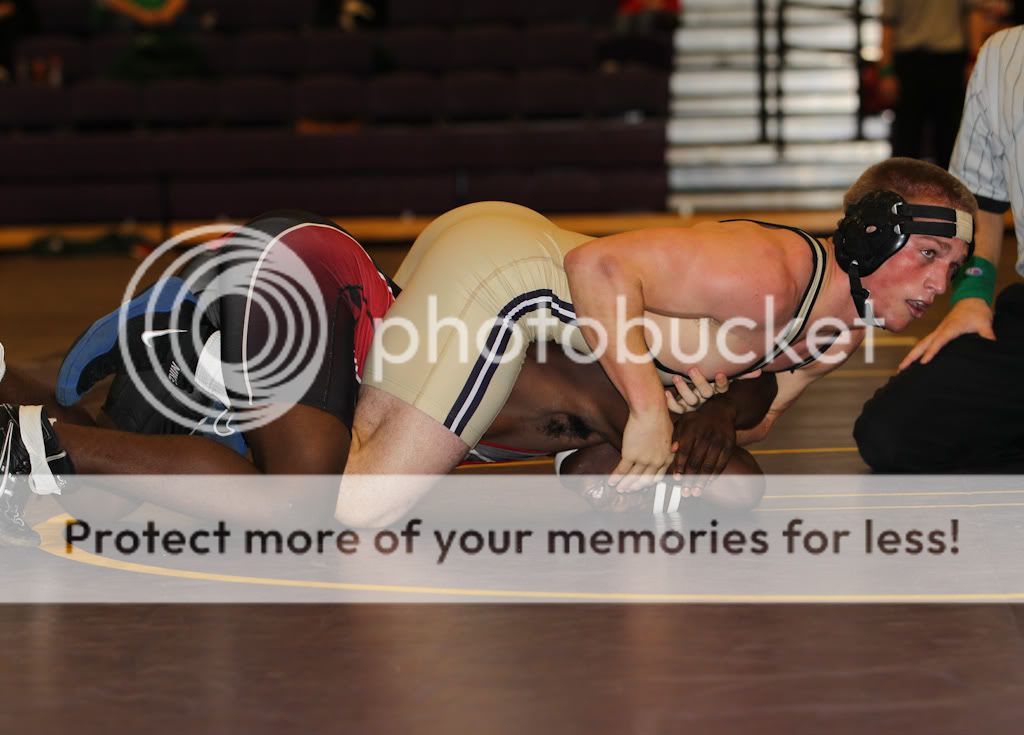 IMAGE: http://i889.photobucket.com/albums/ac91/MARK_9328/Canon%20Forums/VCHS%20Duals/MWIV9751-1.jpg