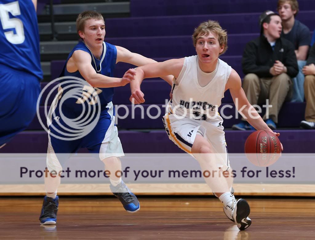 IMAGE: http://i889.photobucket.com/albums/ac91/MARK_9328/Canon%20Forums/VCHS%20Varsity%20Basketball/MSWX001333_zpsb2d2a431.jpg