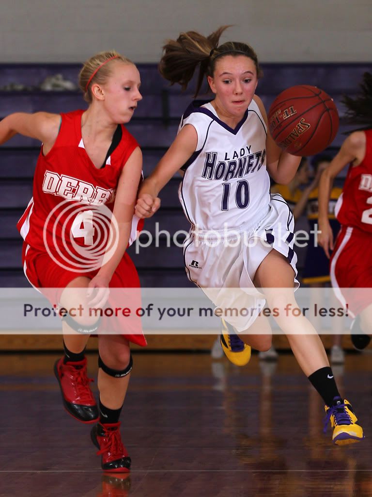 IMAGE: http://i889.photobucket.com/albums/ac91/MARK_9328/Canon%20Forums/VCMS%20Girls%20Basketball%20vs%20Derby%20Red/MWIV0900_portrait.jpg