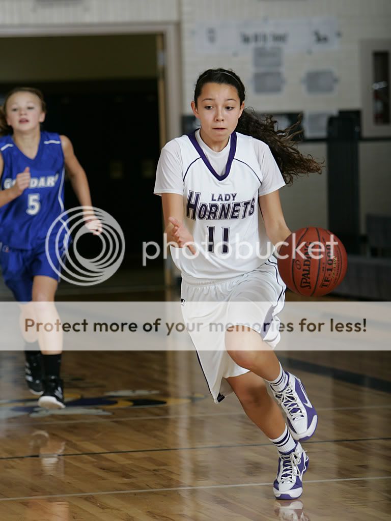 IMAGE: http://i889.photobucket.com/albums/ac91/MARK_9328/Canon%20Forums/VCMS%20Girls%20Basketball/VCMS%20Girls%2012_09_10/00031856.jpg