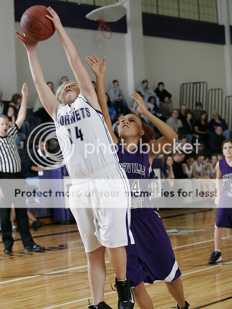 IMAGE: http://i889.photobucket.com/albums/ac91/MARK_9328/Canon%20Forums/VCMS%20Girls%20Basketball/VCMS%20Girls%2012_16_10/mw00031965.jpg