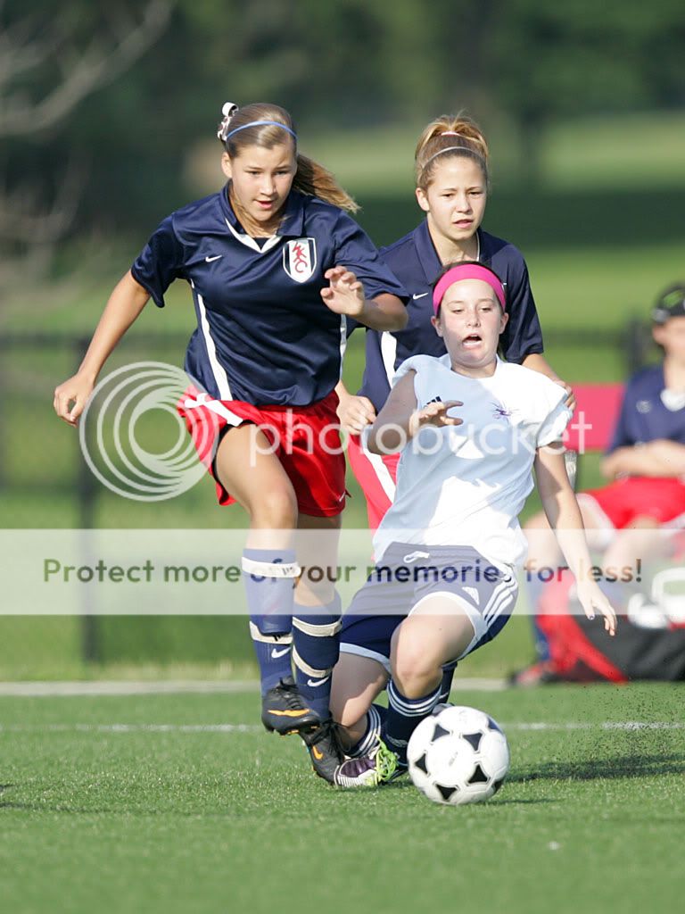 IMAGE: http://i889.photobucket.com/albums/ac91/MARK_9328/U13%20Girls%20State%20Championship%20Set%202/mw00040585.jpg