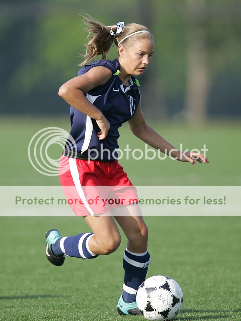 IMAGE: http://i889.photobucket.com/albums/ac91/MARK_9328/U13%20Girls%20State%20Championship%20Set%202/mw00040634.jpg
