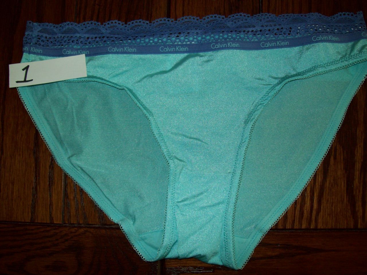 NWT CALVIN KLEIN LACE & SHEEN BIKINI PANTIES NYLON/SPANDEX D3378 5PL